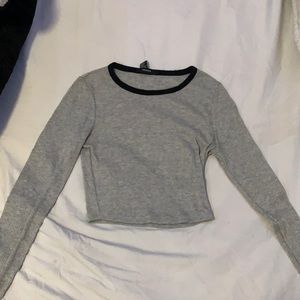 cropped long sleeve shirt